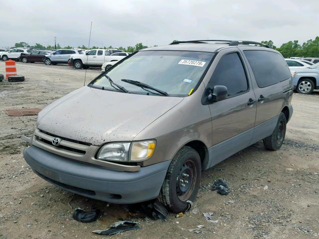 4T3ZF13C7XU119994 - 1999 TOYOTA SIENNA LE BROWN photo 2