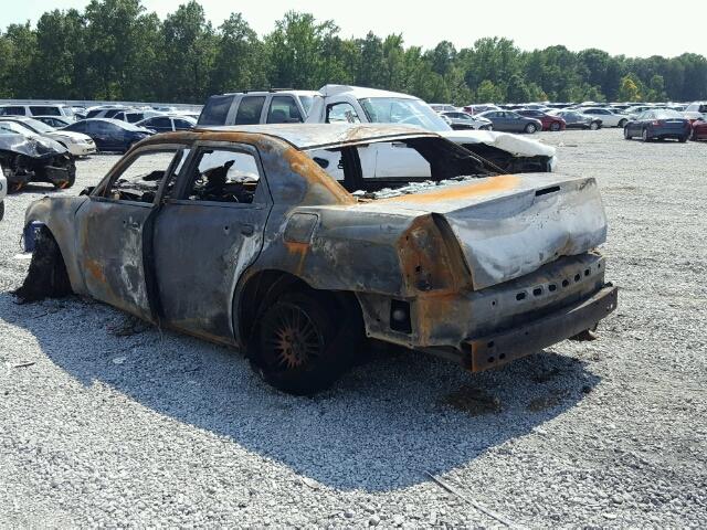 2C3CA5CV8AH195829 - 2010 CHRYSLER 300 TOURIN BURN photo 3