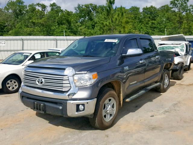 5TFHW5F19HX620136 - 2017 TOYOTA TUNDRA CRE GRAY photo 2