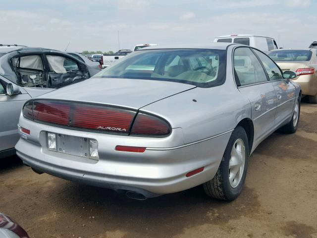 1G3GR62C4X4110311 - 1999 OLDSMOBILE AURORA SILVER photo 4