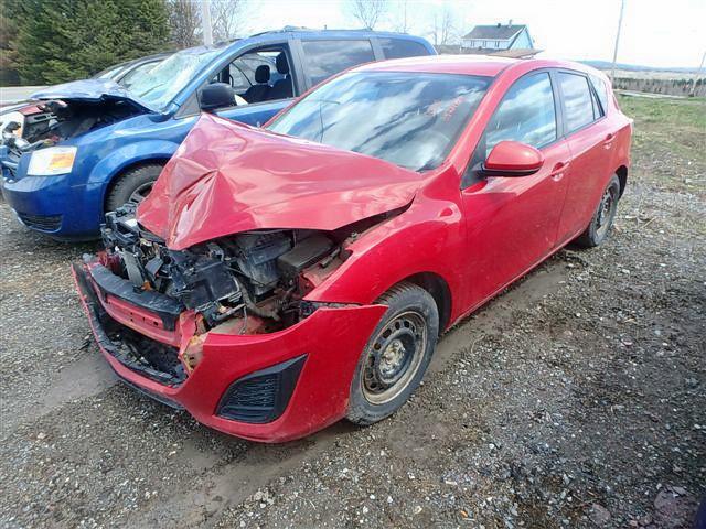 JM1BL1KF5B1443832 - 2011 MAZDA 3 I RED photo 2