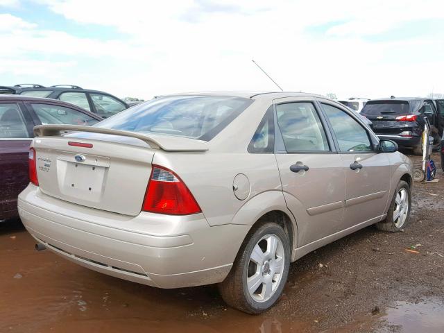 1FAHP34N67W320328 - 2007 FORD FOCUS ZX4 BEIGE photo 4