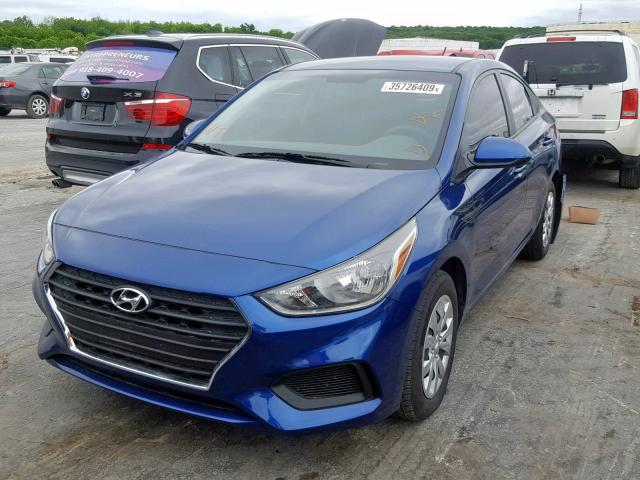 3KPC24A39JE032820 - 2018 HYUNDAI ACCENT SE BLUE photo 2