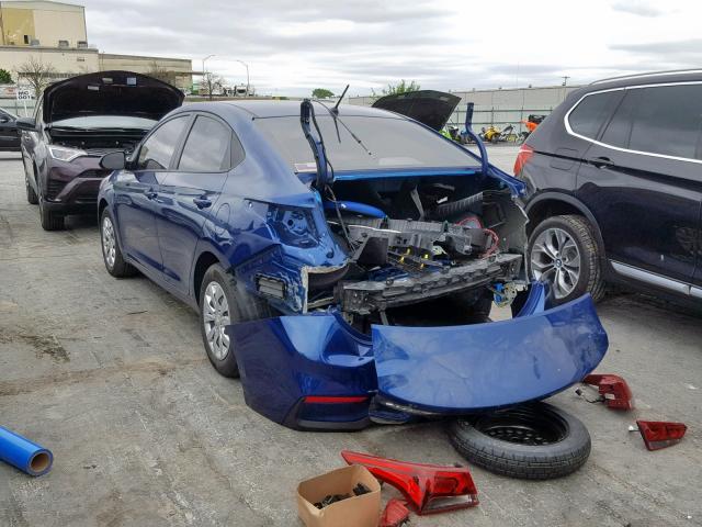 3KPC24A39JE032820 - 2018 HYUNDAI ACCENT SE BLUE photo 3