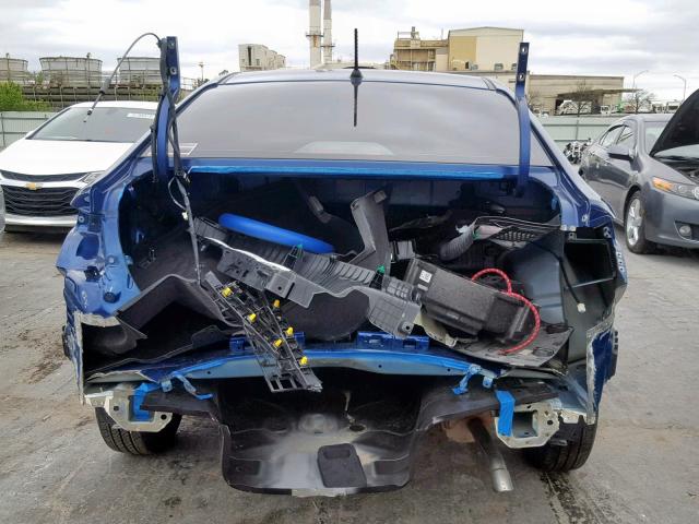 3KPC24A39JE032820 - 2018 HYUNDAI ACCENT SE BLUE photo 9