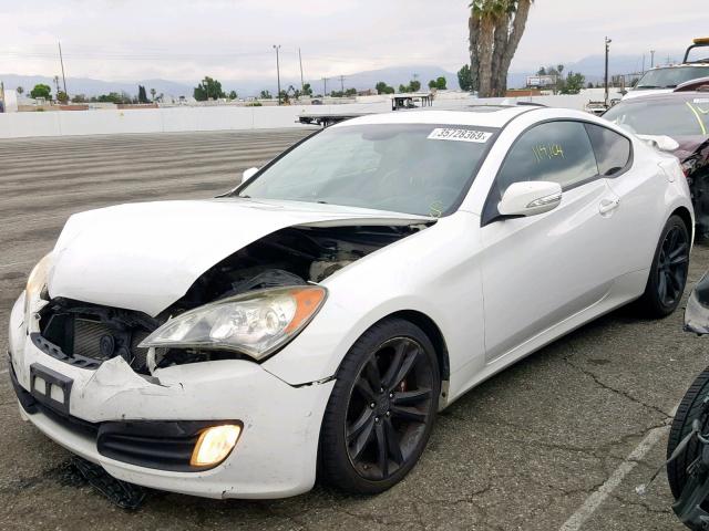 KMHHU6KH1AU020938 - 2010 HYUNDAI GENESIS CO WHITE photo 2