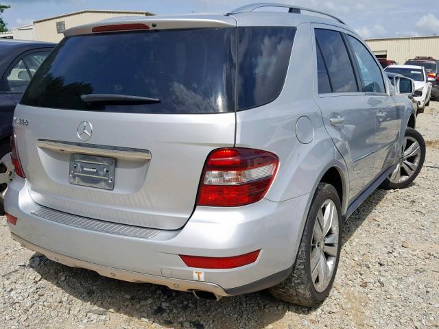 4JGBB5GB3BA730128 - 2011 MERCEDES-BENZ ML 350 SILVER photo 4