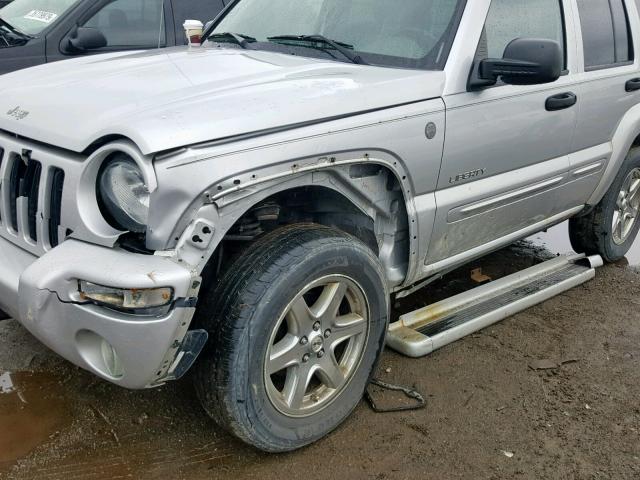 1J4GL58K44W145578 - 2004 JEEP LIBERTY LI SILVER photo 9