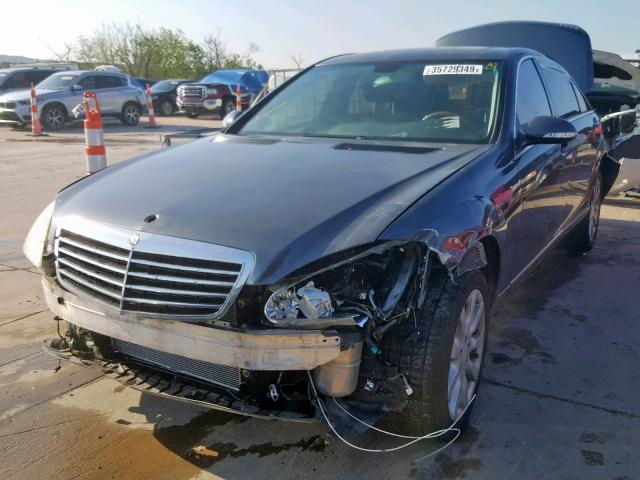 WDDNG71X27A082314 - 2007 MERCEDES-BENZ S 550 GRAY photo 2