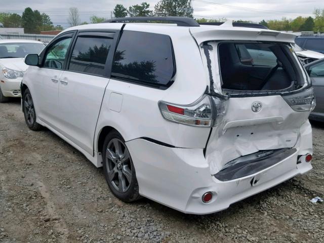 5TDXZ3DC2JS948540 - 2018 TOYOTA SIENNA SE WHITE photo 3