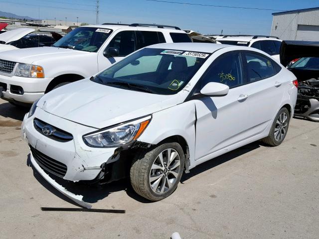 KMHCT4AE4HU376660 - 2017 HYUNDAI ACCENT SE WHITE photo 2