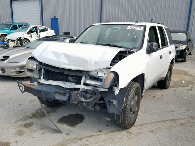 1GNDS13S972275080 - 2007 CHEVROLET TRAILBLAZE WHITE photo 2