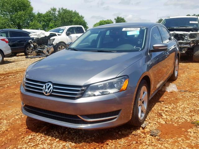 1VWBS7A39EC085914 - 2014 VOLKSWAGEN PASSAT SE GRAY photo 2