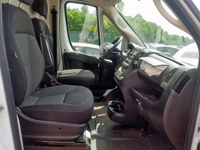 3C6TRVBG2JE139038 - 2018 RAM PROMASTER 白色 照片 5