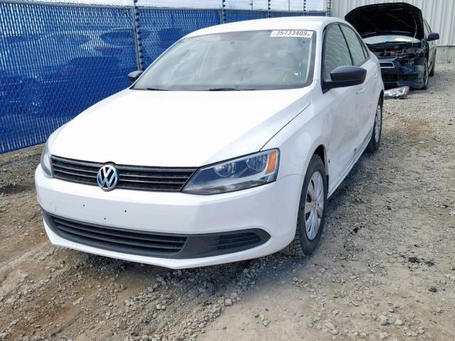 3VW2K7AJ6BM336493 - 2011 VOLKSWAGEN JETTA BASE WHITE photo 2