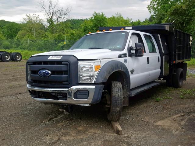 1FD0W5HT6GEA30249 - 2016 FORD F550 SUPER WHITE photo 2