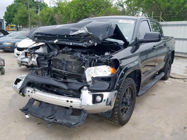 5TFEM5F15HX114120 - 2017 TOYOTA TUNDRA CRE BLACK photo 2