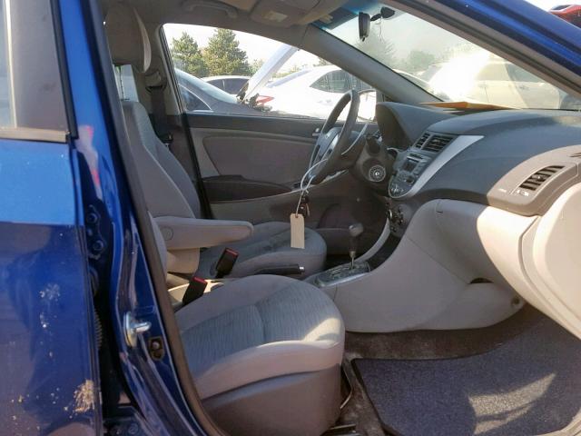 KMHCT4AE4GU064627 - 2016 HYUNDAI ACCENT SE BLUE photo 5