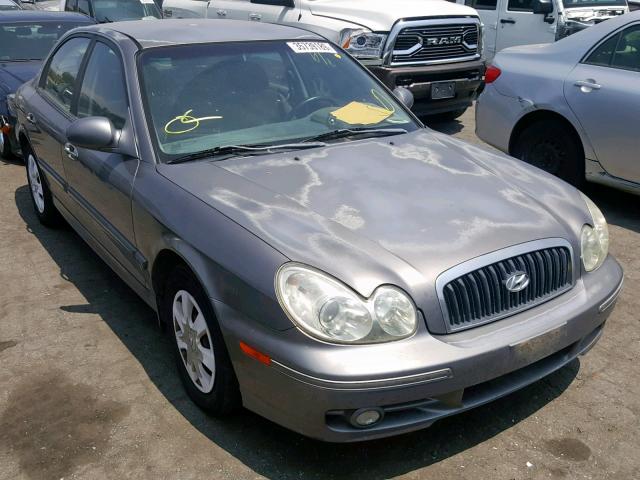 KMHWF25SX4A954779 - 2004 HYUNDAI SONATA GL GRAY photo 1