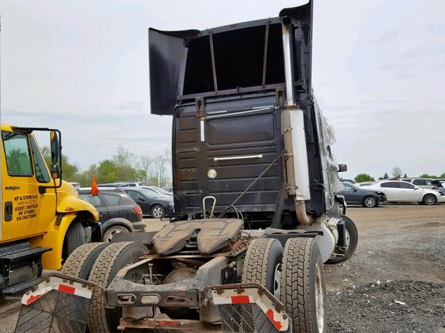 4V4N19GF67N481830 - 2007 VOLVO VN VNL BLACK photo 4