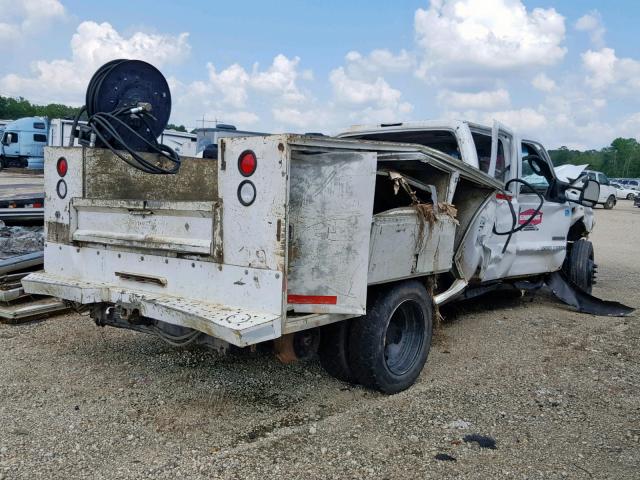 1FDAW56PX7EB28291 - 2007 FORD F550 SUPER WHITE photo 4