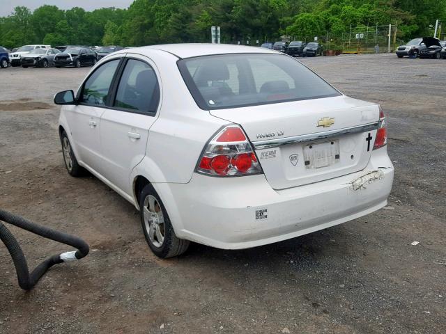 KL1TD56E09B387028 - 2009 CHEVROLET AVEO LS WHITE photo 3