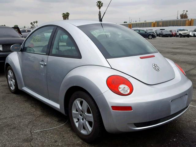 3VWRG31C07M509250 - 2007 VOLKSWAGEN NEW BEETLE 银色 照片 3