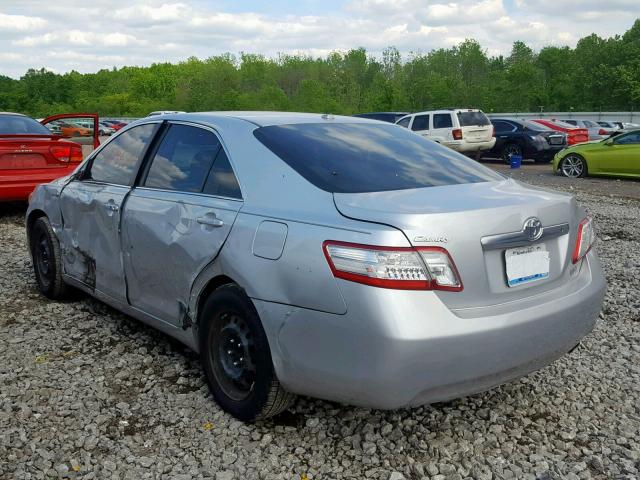 4T1BB3EK3AU117267 - 2010 TOYOTA CAMRY HYBR SILVER photo 3