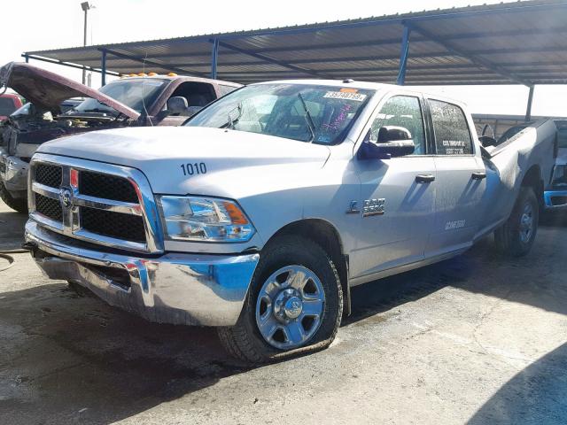 3C63R3HL0JG103409 - 2018 RAM 3500 SLT SILVER photo 2