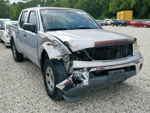 1N6AD07U38C419498 - 2008 NISSAN FRONTIER C SILVER photo 1