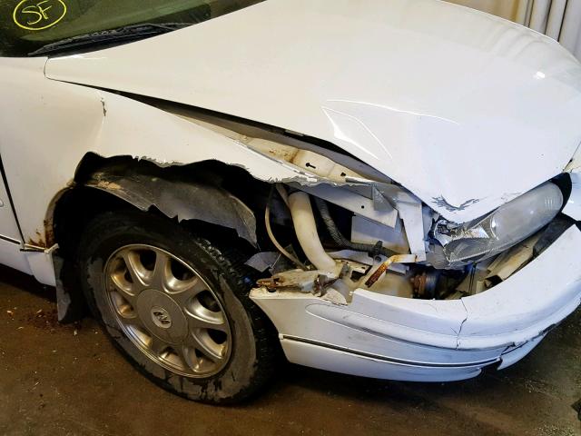 2G4WB52K6X1615484 - 1999 BUICK REGAL LS 白色 照片 9