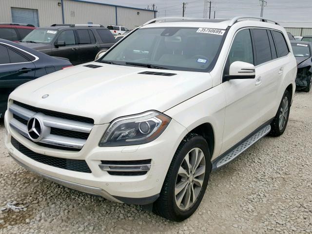 4JGDF7CE0DA208701 - 2013 MERCEDES-BENZ GL 450 4MA WHITE photo 2