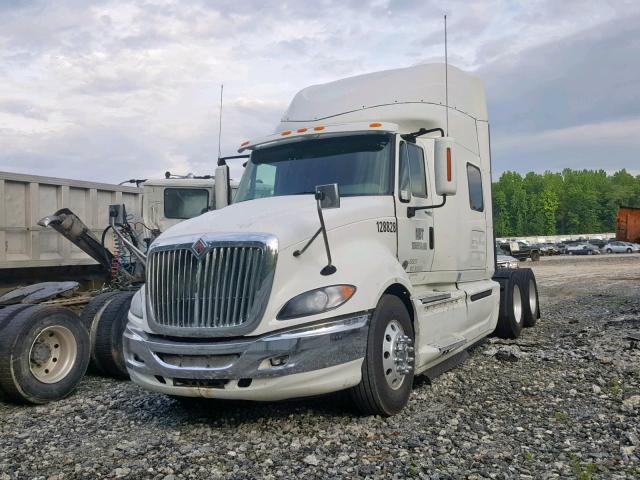 3HSCUAPR0BN208831 - 2011 INTERNATIONAL PROSTAR PR WHITE photo 2