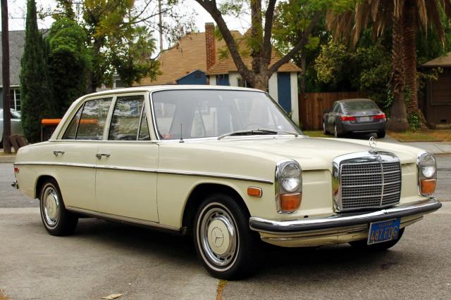 230008975 - 1968 MERCEDES-BENZ 230 WHITE photo 1