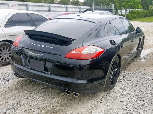 WP0AB2A75DL060219 - 2013 PORSCHE PANAMERA S BLACK photo 4