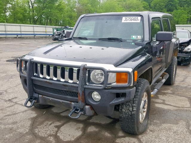 5GTDN136868159098 - 2006 HUMMER H3 BLACK photo 2