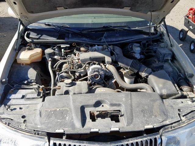 1LNHM85W22Y638236 - 2002 LINCOLN TOWN CAR C CREAM photo 7