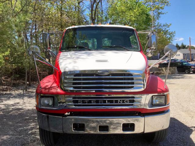 2FWBCHCS23AM04647 - 2003 STERLING TRUCK ACTERRA RED photo 3