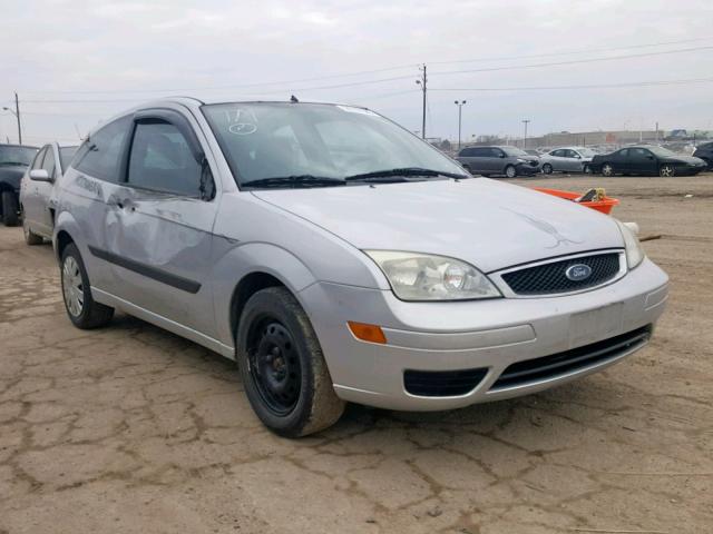 1FAFP31N07W166176 - 2007 FORD FOCUS ZX3 SILVER photo 1