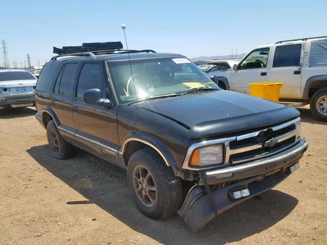 1GNDT13W4V2150596 - 1997 CHEVROLET BLAZER BLACK photo 1