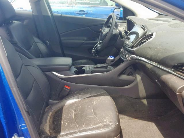 1G1RB6S57HU108691 - 2017 CHEVROLET VOLT PREMI BLUE photo 5