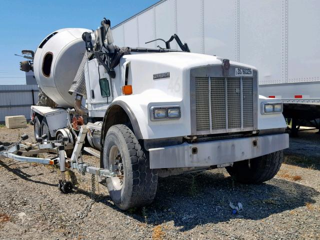 1NKWL59X96R135544 - 2006 KENWORTH CONSTRUCTI WHITE photo 1