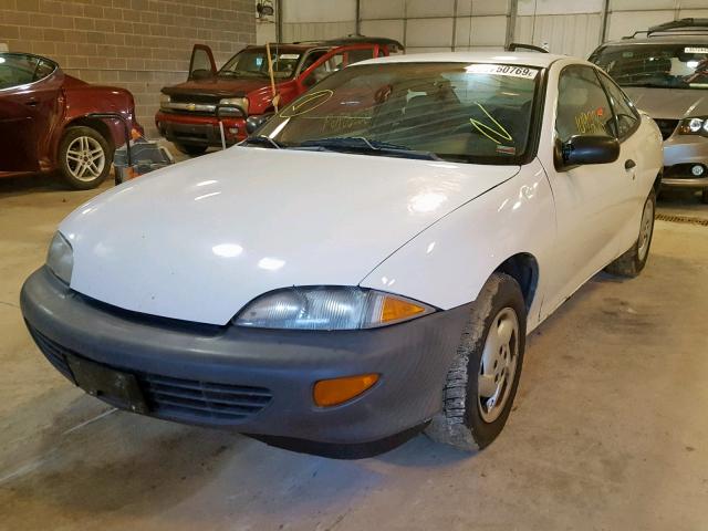 1G1JC1242X7125853 - 1999 CHEVROLET CAVALIER B WHITE photo 2