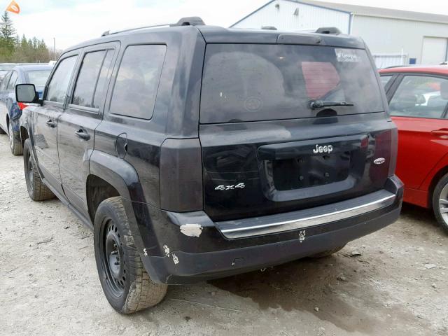 1C4NJRAB1GD551340 - 2016 JEEP PATRIOT BLACK photo 3