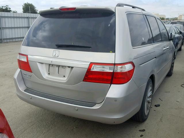 5FNRL38866B082420 - 2006 HONDA ODYSSEY TO SILVER photo 4