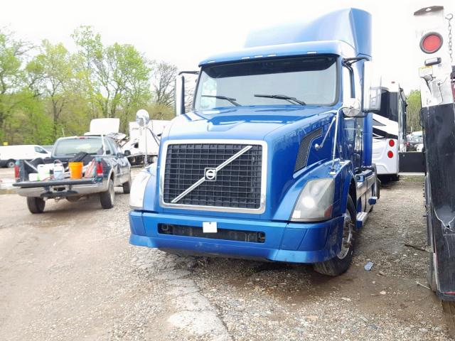 4V4NC9EH7CN543101 - 2012 VOLVO VN VNL BLUE photo 2