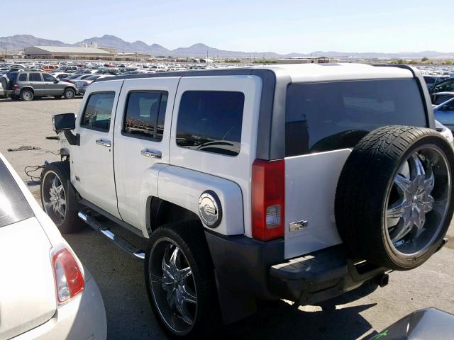 5GTEN13E188161449 - 2008 HUMMER H3 WHITE photo 3