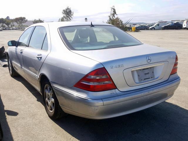 WDBNG70J1YA063339 - 2000 MERCEDES-BENZ S 430 SILVER photo 3