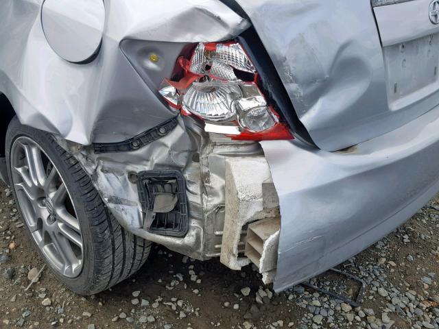 JTKDE177350030542 - 2005 TOYOTA SCION TC 银色 照片 9