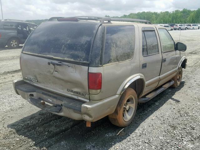 1GNCS13W52K206944 - 2002 CHEVROLET BLAZER GRAY photo 4